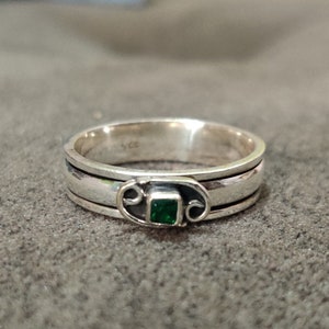 Emerald Spinner Ring, 925 Sterling Silver, Worry Ring, Gemstone Ring, Christmas Gift, Handmade Ring, Spinner Ring, Anniversary Gift