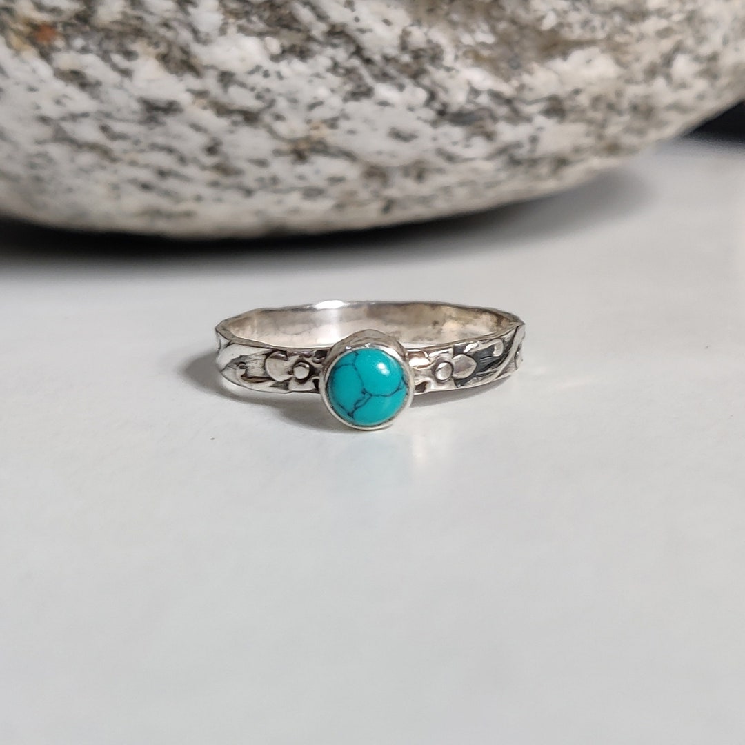 Handmade Turquoise Ring: Sterling Silver Flower Band - Etsy