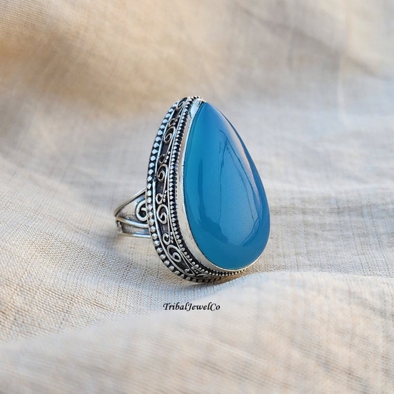 Large Chalcedony Teardrop Ring Large Chalcedony Teardrop Ring