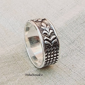 Handmade Hammered Sterling Silver Flower Band Ring