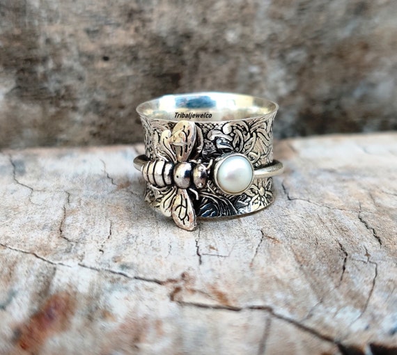 Women's Silver Claddagh Wedding Ring | Wedding Rings