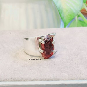 Rough Garnet Ring for Women, 925 Sterling Silver Ring for Her, Ring for Her, Bridesmaid Handmade Garnet Jewelry for Her, red garnet ring