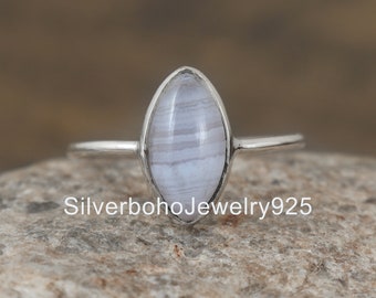 925 Sterling Silver Gemstone Ring , Blue Lace Agate Marquise Ring , Simple Agate Ring , Bezel Set Ring , Everyday Ring , Cool Ring , On Sale