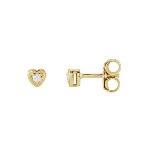 Genuine Heart Diamond Studs, Minimalist Jewlery Tiny Studs Earrings, 14k Solid Gold Diamond Jewelry Heart Studs Earrings, Handmade Studs