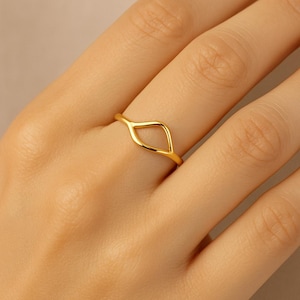 Gold Evil Eye Ring, 14kt Solid Gold Tiny Stackable Evil Eye Protection Ring, Simple Gold Band Dainty Evil Eye, Christmas Gifts Ring