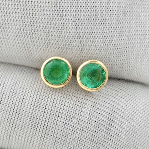 Pendientes de esmeralda natural / Pendientes de esmeralda / Pendientes de esmeralda de oro macizo de 14 k / Joyas para novias / Joyas hechas a mano Pendientes de solitario