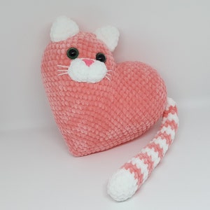 Plush Heart PATTERN Crochet Cat plush pattern Plush Bunny pdf Easy crochet pattern Valentine's Day plushies Mother's day gift image 5