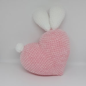 Plush Heart PATTERN Crochet Cat plush pattern Plush Bunny pdf Easy crochet pattern Valentine's Day plushies Mother's day gift image 4