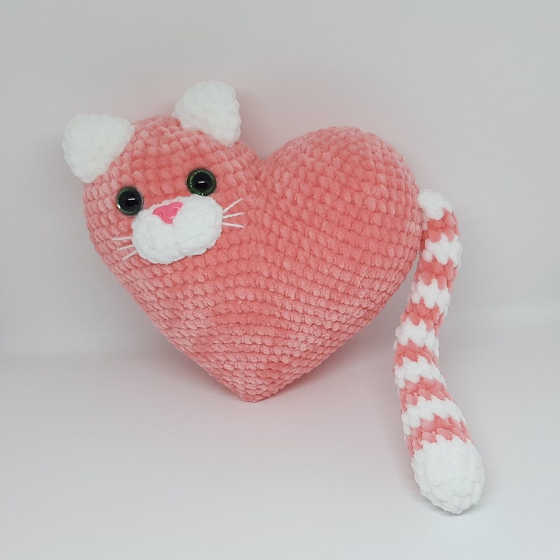 Plush Heart PATTERN Crochet Cat plush pattern Plush Bunny pdf Easy crochet pattern Valentine's Day plushies Mother's day gift image 6
