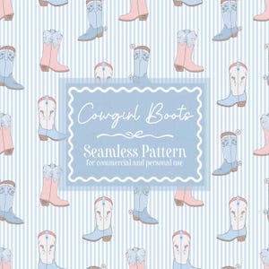 Op de afbeelding: Naadloos patroon met lichtblauwe en roze cowgirllaarzen met bloemen- en strikdetails. De laarzen staan tegen een lichtblauwe gestreepte achtergrond. De tekst "Cowgirl Boots" en "Seamless Pattern" staan in een blauwe kader.