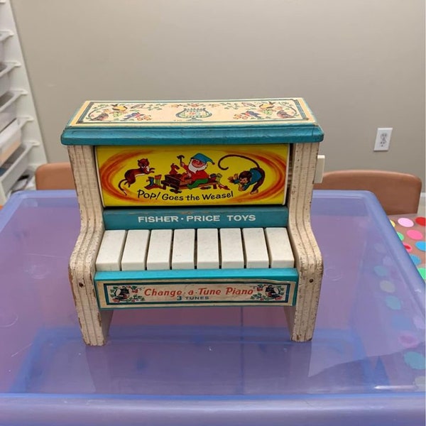 Piano de juguete vintage de Fisher Price