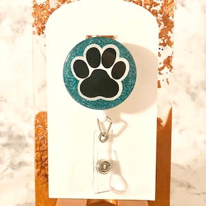 Ready to Ship **** Vet Tech Badge Reel, Vet tech ID Badges, Veterinarian Technician- Paw Print- Teal