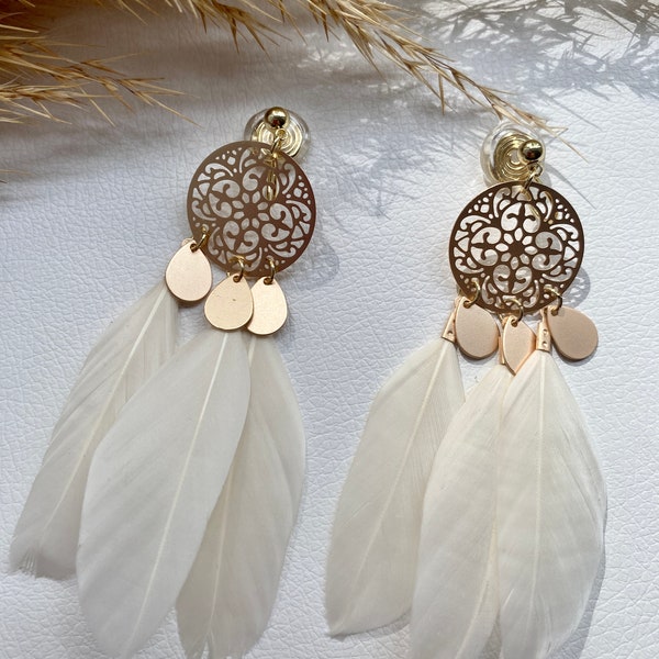 Ohrclips mit Feder weiß, Ohrringe für ohne Ohrringe-Loch, elegant und handgefertigt, handmade, slow fashion #26