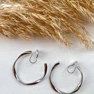 Ohrclips silber Ring groß und einfach, Ohrringe für ohneOhrringe-Loch, einzigartig, elegant und handgefertigt, handmade, simple fashion 106 Bild 4