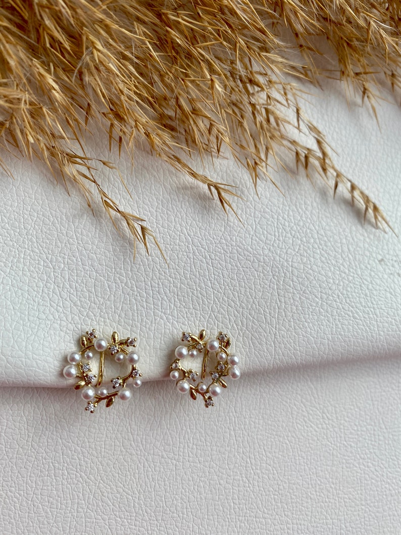 Ohrclips weiß und goldfarbig, Ohrringe für ohne Ohrringe-Loch, elegant undgefertigt, simple fashion 58 Bild 5