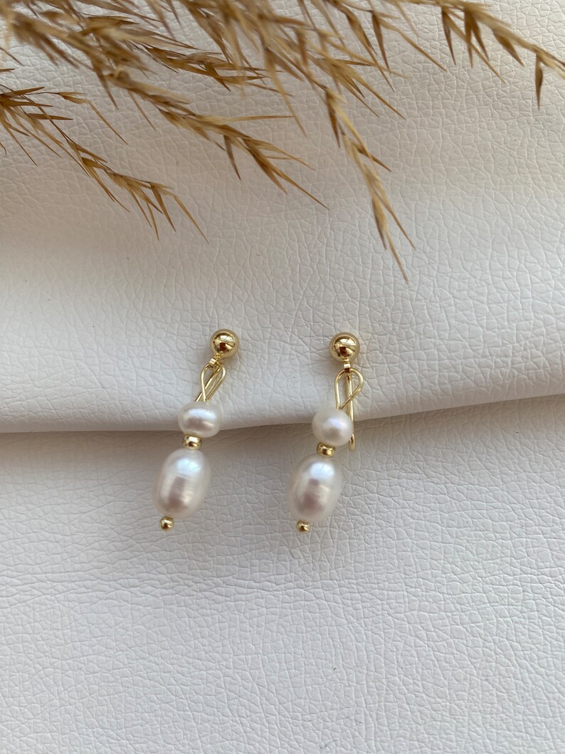 Ohrclips goldfarbig und weiß, Ohrringe für ohne Ohrringe-Loch, elegant gefertigt, schlicht fashion 145 Bild 4