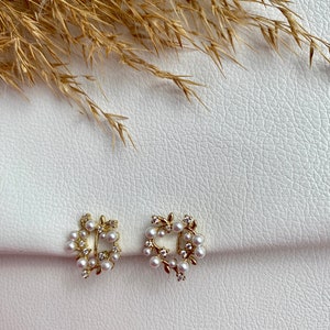 Ohrclips weiß und goldfarbig, Ohrringe für ohne Ohrringe-Loch, elegant undgefertigt, simple fashion 58 Bild 6