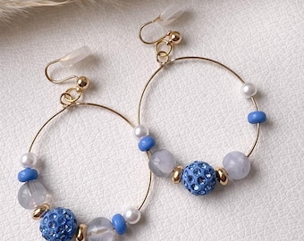 Ohrclips blau aus Kunststoff, Ohrringe für ohne Ohrringe-Loch, elegant und handgefertigt, slow fashion #1