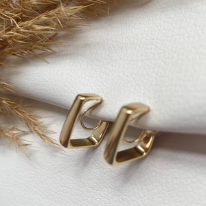 Ohrclips oder Ohrringe, gold, elegant und gefertigt, schlicht fashion 43 Bild 1