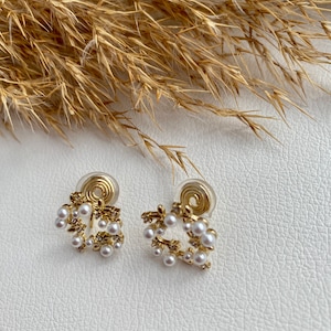 Ohrclips weiß und goldfarbig, Ohrringe für ohne Ohrringe-Loch, elegant undgefertigt, simple fashion 58 Bild 4