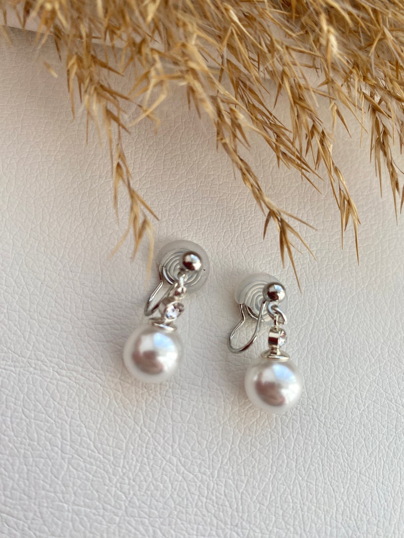 Ohrclips mit Perlen, silberfabig,Ohrringe für ohne Ohrringe-Loch, elegant undgefertigt,slow fashion 118 Bild 4