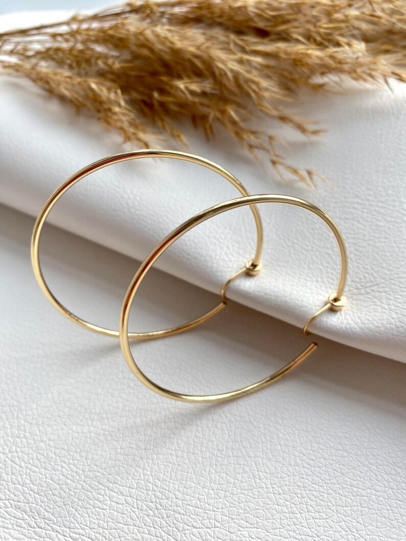 Ohrclips großer Ring gold 4cm oder 5 cm, Ohrringe für ohne Ohrringe-Loch, elegant und handgefertigt, handmade 102 Bild 6