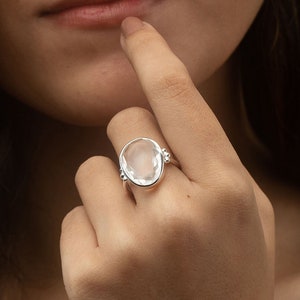 Natural Clear Quartz Ring, 925 Sterling Silver Ring, Gemstone Ring, April Birthstone Ring, Cockrail Ring, Promise Ring, Quartz Ring