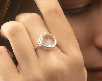 Anillo de cuarzo transparente, anillo de plata de ley sólida 925, piedra preciosa de cuarzo cristal, anillo de regalo para ella, piedra de nacimiento de abril, joyería de cuarzo natural