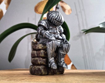 Dark Souls Figuur, Onion Knight Standbeeld, Video Games Gift, Siegmeyer van Catarina, Game Room Decor, Dark Souls Gift, Hoge kwaliteit standbeeld