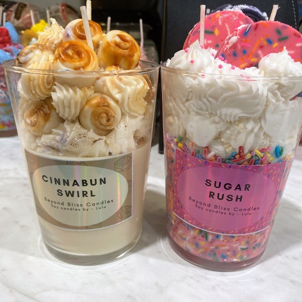 13-16oz Zero Calorie desserts, Sugar Rush ,Cinnabon Swirl, S’mores,Lemon Meringue 40-48hrs burn time. Please add candle plate underneath!