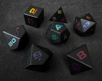 Matzwarte obsidiaan dobbelstenen met verhoogde holografische nummering, 7-delige glazen polyedrische DnD-dobbelstenenset
