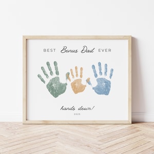 Bester Bonus Dad Hands Down Handabdruck Kunst zum Ausdrucken, Bonus Dad Geburtstagsgeschenk vom Kind, Vatertagsgeschenk, Mehrere Kinder Handabdruck