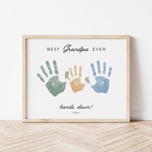 A melhor arte para impressão de mãos do avô | Presente para o avô dos netos | Várias impressões de mãos infantis faça você mesmo | Feliz Dia dos Pais 2025