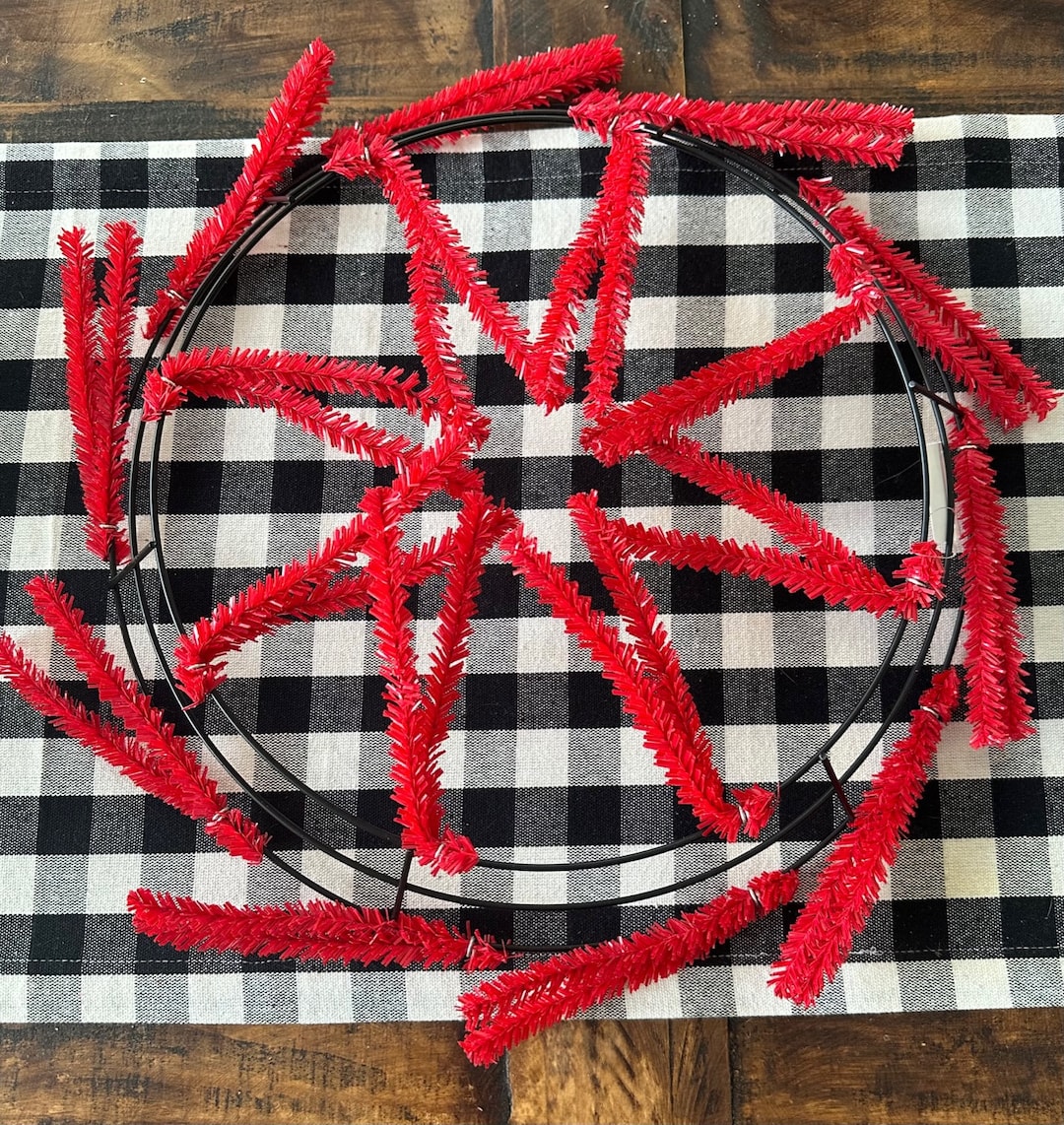 NEW 15 24 Wire Work Tinsel Wreath Form Red Etsy