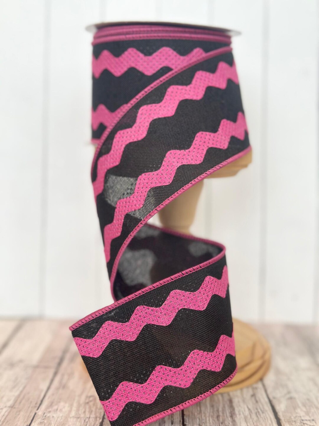 NEW!! Ric Rac Black Hot Pink Wired Ribbon for Wreaths or Bows 2.5
