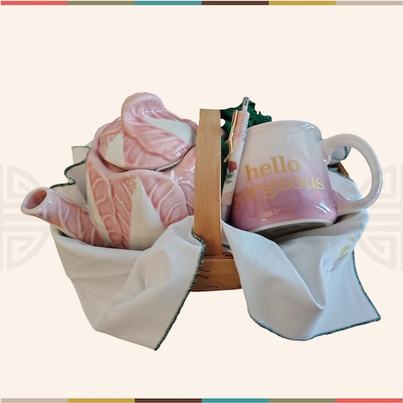 Hello Georgous Tea Time