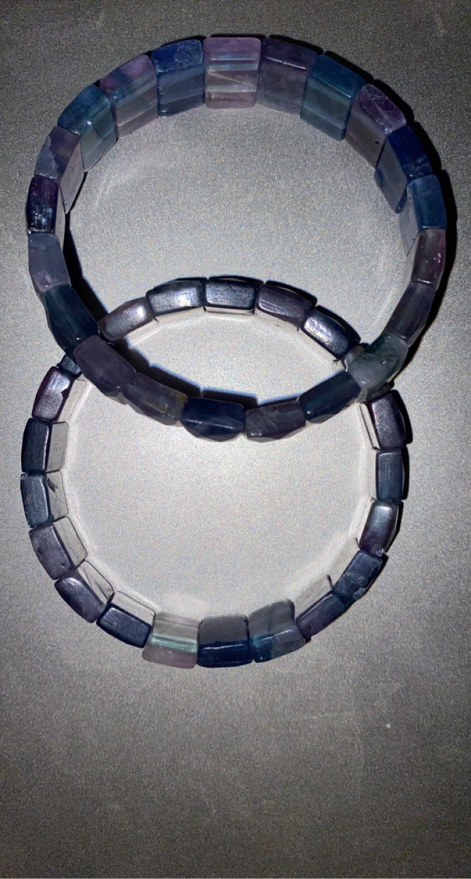 Pendolo Di Fluorite Arcobaleno | Pietra 3 - 3,5 Cm, Catenina 24 Cm - Didoni