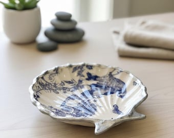 Handgemaakte schelpensieraadschaal | Ringhouder | Juwelenschaal stranddecor | Cadeau geïnspireerd op de oceaan