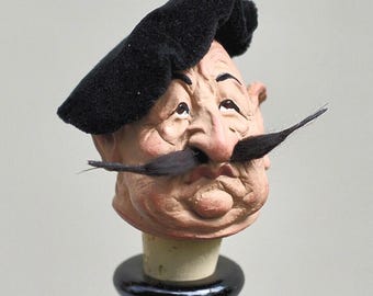 Jacques spielt leidenschaftlich gern Boule, Flaschenverschluss,Flaschenkorken ,Flaschenverschlüsse ,Korkenköpfe ,Charakterkopf,