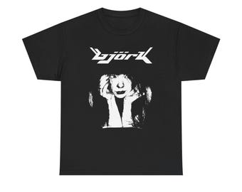 Björk グラフィックTシャツ ホワイト Vintage Bjork 1993 Debut White Short Sleeve Unisex Tshirt
