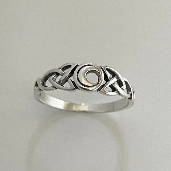 Sterling Silver Celtic Small Moon Ring, Delicate Ring, Trinity Ring, Knot Ring, Moon Ring, Crescent Moon Ring, Celtic Ring, Knot Ring