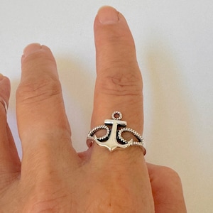 Sterling Silver Anchor Ring with Rope Band - Unisex Nautical Jewelry