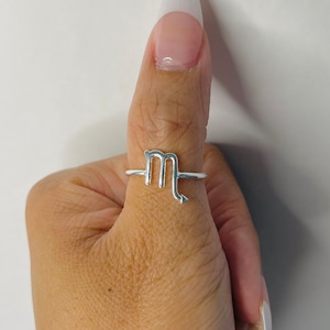 Skorpion Sternzeichen Ring: Zierlicher Horoskop Schmuck