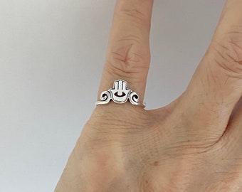 Oxidized Sterling Silver Hamsa Hand Ring: Protective Evil Eye Jewelry