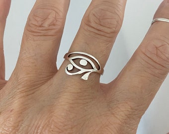 Sterling Silver Large Eye of Horus, Ra Eye, Religious Ring, Protection Ring, Silver Ring, Restoration Ring, Eye Ring