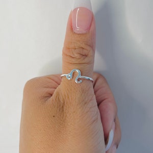 Leo Zodiac Sterling Silver Ring: Dainty Horoscope Jewelry