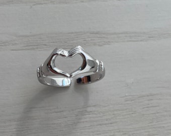 Sterling Silver Heart Toe Ring: Two Hands Promise Ring