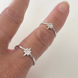 Anillo de plata de ley con estrella centelleante, delicado anillo de estrella, anillo de estrella con luz de estrella, anillo de promesa con estrella centelleante, anillo de amor con estrella centelleante, anillo llamativo