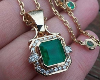 Collier avec pendentif art déco pour femme, émeraudes vertes et diamants taille Asscher de 3,50 carats, finition or jaune 14 kt