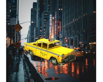 New York Yellow Taxi Nostalgic Car, Sculpture Miniature Figurine Collectible Toy Hobby NY Symbol Metal Vehicle, TV Series Friends Phoebe Car